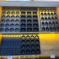 Pasta Doughnut Baking Trays, Customizable 15 - cavity Molded Bread Trays, Manufacturer of Baking Utensils